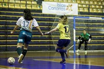 El STV cumple en su visita ante el Teldeportivo (1-6)/TA.